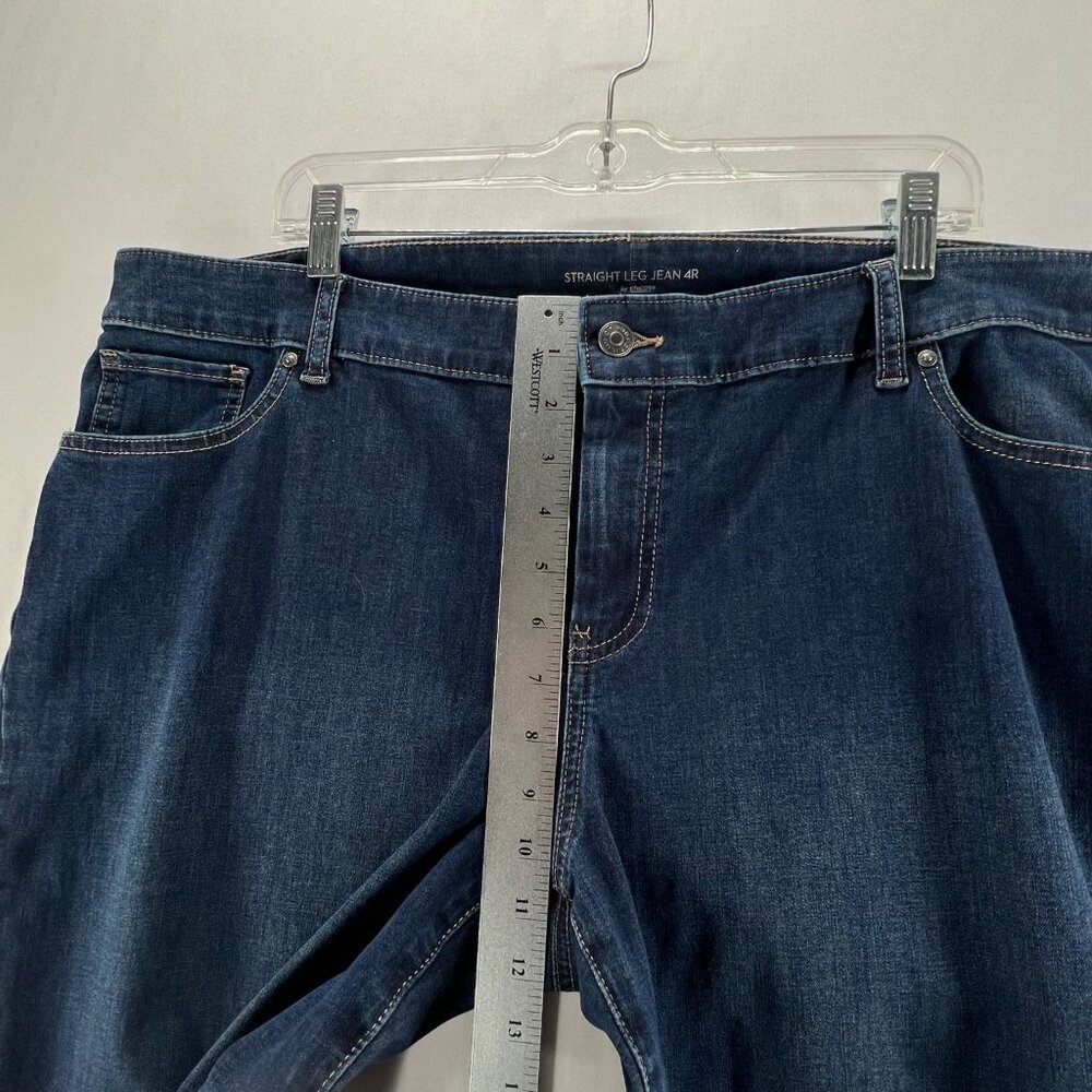 Chicos Straight Leg Jeans Women 4R Stretch Denim Mid-Rise Zip Fly Dark Blue Wash - Picture 9 of 12